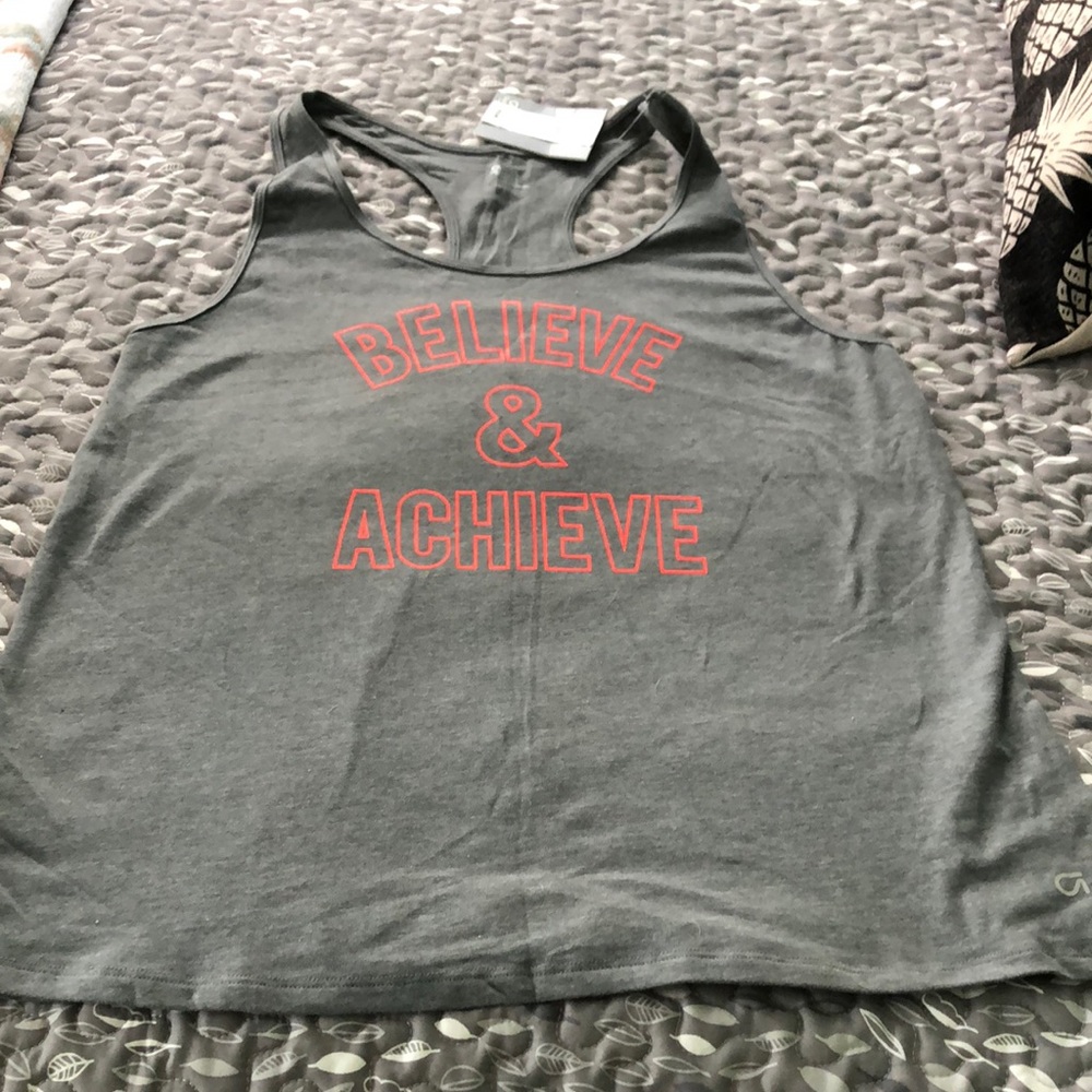 NWT Gap fit tank top Large, Believe and Achieve
